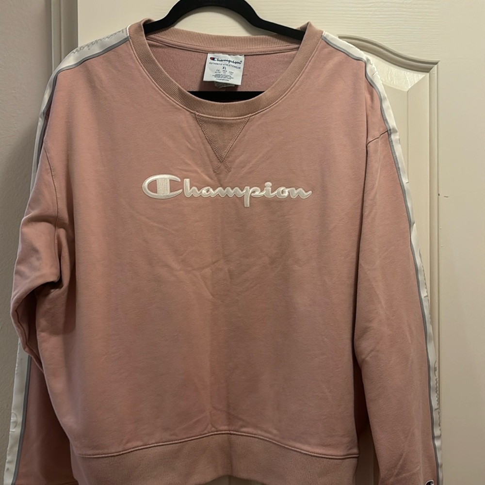 Brand new with tags Championship top. Very light.